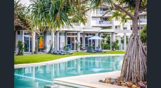 Rooftop Apartment - Heated Pool & Beach access - Marcoola - 0