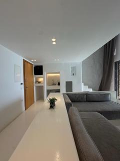 Ria Mar Villas & Suites by Live&Travel - Houlakia - 3