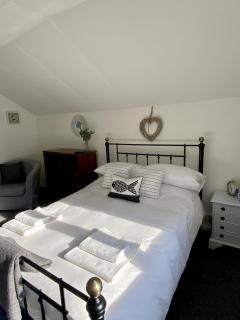 The Garret Studio Apartment,Balcony views & Parking - Topsham - 3