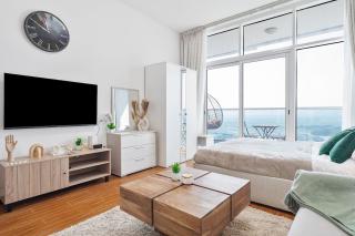 Hybrid Chic Living Luxury Comfort Productivity - 9