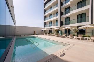New! Stylish Studio with Pool, Gym & Jacuzzi, JVC - 2