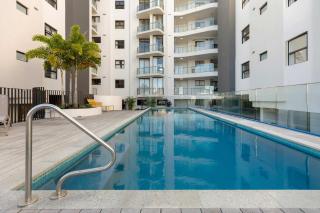 The Cosmopolitan Suite - Maroochydore - 9