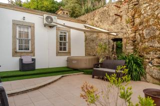 Granjas House at Fountain Retreat I Pool, Jacuzzi & Sports Escape - Viana do Castelo - 8