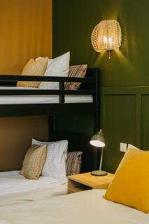 The Hill Guesthouse - 8