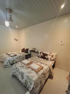 Yaga's Stay INN save - - 0