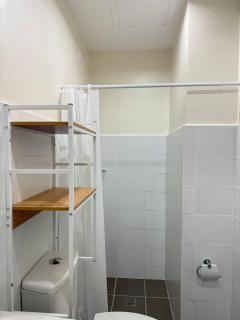 Spacious Condo Studio Unit in Mactan Cebu - Lapu Lapu City - 7