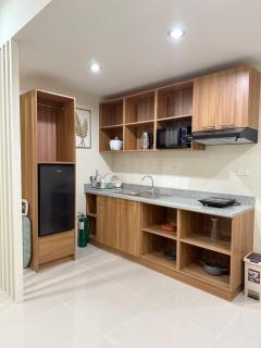Spacious Condo Studio Unit in Mactan Cebu - Lapu Lapu City - 6