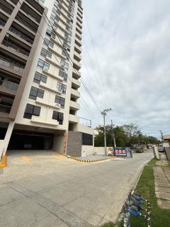 Spacious Condo Studio Unit in Mactan Cebu - Lapu Lapu City - 2