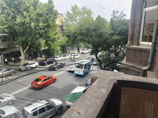2 комнатная квартира в центре Еревана - Yerevan - 3