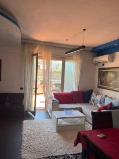 Livia Aparthotel - Tirana - 4