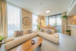 2BR tree house of Al Jada by BlueCloud holidays - Sharjah - 4