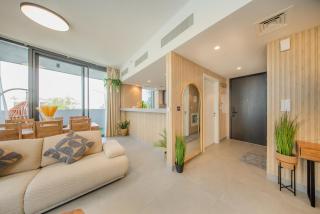 2BR tree house of Al Jada by BlueCloud holidays - Sharjah - 7