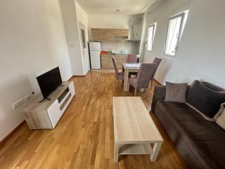 Modern 2BR - Smart TV and WiFi - Podgorica - 0