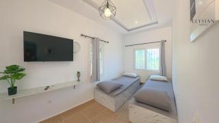 Elysian Luxury Suite N1 - 5