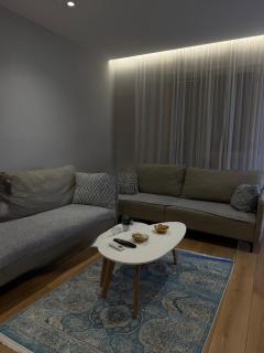 Flos Apartament - Vlora - 2