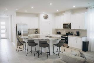 7 Bedrooms - 6 Bathrooms - Solara 2306Sr - 4