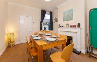 Stone's Throw Townhouse - York - 6