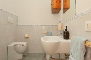 ELEGANTE APPARTAMENTO A POCHI PASSI DAL MARE E DAL CENTRo - 1