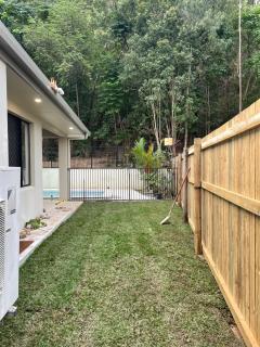 New Pool Now Open! - Trinity Beach Haven - Luxury 4 bedroom home, Steps to the Beach, Surrounded by Mountains - Trinity Beach - 5