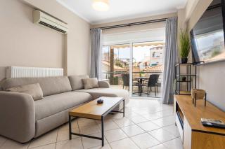 Kalamata City Nest - Ypapanti Cozy & Bright Getaway - Kalamata - 8