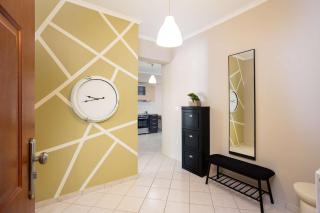 Kalamata City Nest - Ypapanti Cozy & Bright Getaway - Kalamata - 5