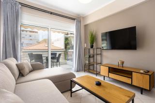 Kalamata City Nest - Ypapanti Cozy & Bright Getaway - Kalamata - 4