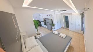 Elysian Luxury Suite N2 - Flogita - 8