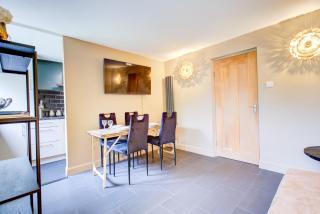 Cosy Central Bath Hideaway With Parking - Bath - 9