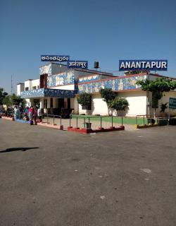 Hotel Sapthagari Near To Railway Station and Busstation - Anantapur - 4