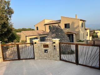 Luxury Eclectic Retreat in the Heart of Provence - Saint-Saturnin-dʼApt - 8