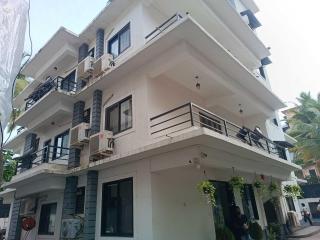 Hotel O The X and Z Hotel - Calangute - 0