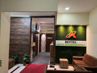 Hotel Ascot Inn - Bombay - 9