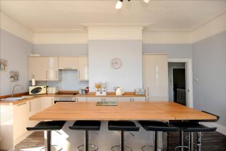 Loveliest Homes Paignton - Sea Front location with parking - Paignton - 9
