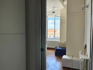 Square Apartment in Centro città - 2