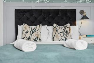 Luxury 3 Bedroom House, Save Big, Wi-Fi, Free Parking, Sleeps 5 - Dallington - 6