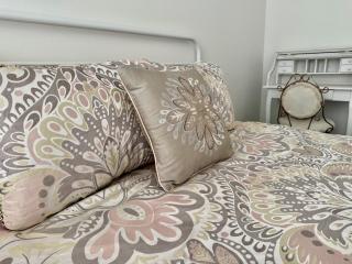 Charming Provo Home close to BYU and Utah Lake - 7