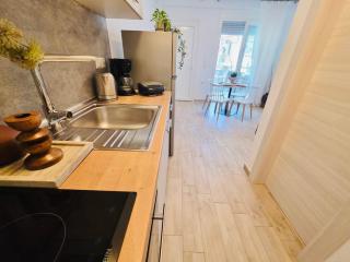 Central Pool Apartments, Delta Hospitality - Ofrinion - 1