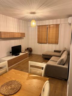 Cozy Apartment VLORA - Vlora - 6