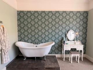 Luxury Garden Flat by the Sea, Captains Quarters - Sheringham - 8