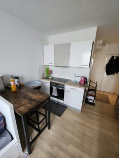 1-Zi Apartment Nähe U-Bahn U-3, Balkon, Garage - Monaco di Baviera - 4