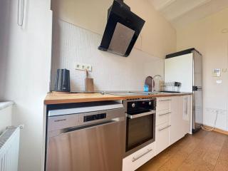 Spacious 5BR, 5BA 2 Kitchens Central Taksim Tarlabası - Eskiömerler - 8