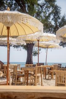 Les Vagues - Hotel Villa & Beach Club - Gili Air - Gili Air - 1