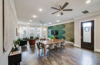 Houston Central Location - Stylish with Jacuzzi - Houston - 2