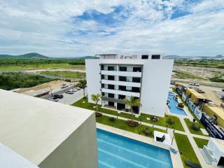 Marina Cerritos: Rooftop Pools Near Beach - Mazatlán - 9