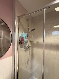 Edinburgh City Room BnB - 4