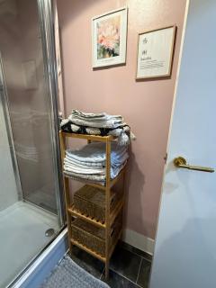 Edinburgh City Room BnB - 3