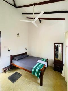Star Canal Cottage - Negombo - 5