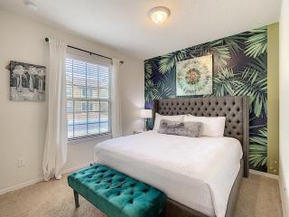 Retreat Near Disney - 5BR - Pool & Themed Rooms - 7