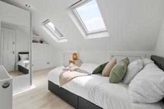 Spacious 5BR Croydon Home Game Room Free Parking - 7