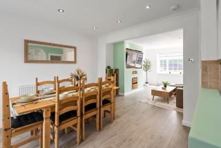 Spacious 5 BR Croydon Home with Game Room - Addington - 7